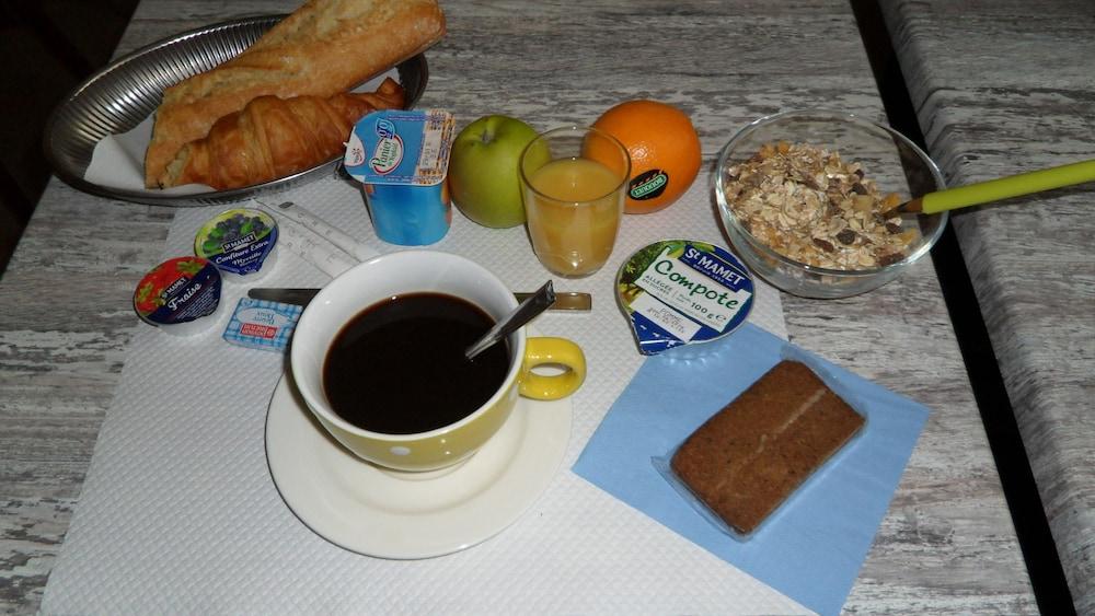 Hotel Jean Bart Париж Екстериор снимка
